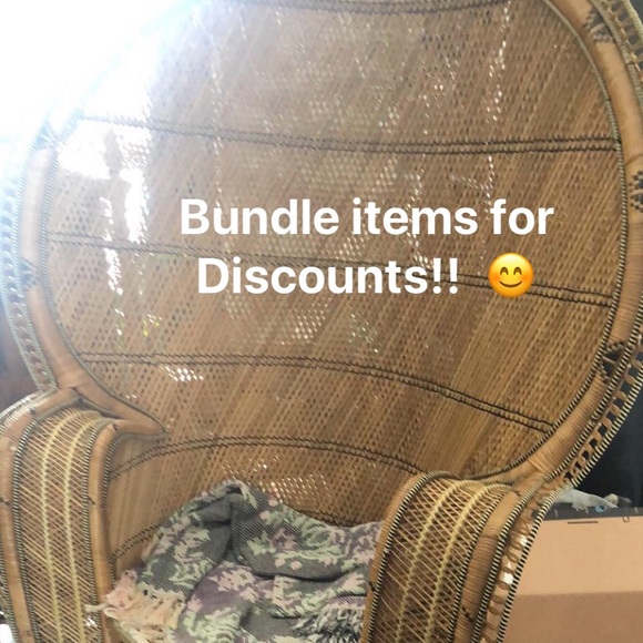 🌿 2/20 Ruffled blush polka dot button down - Picture 4 of 4